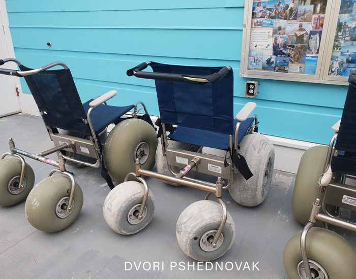 כיסאות גלגלים מיוחדים לחוף