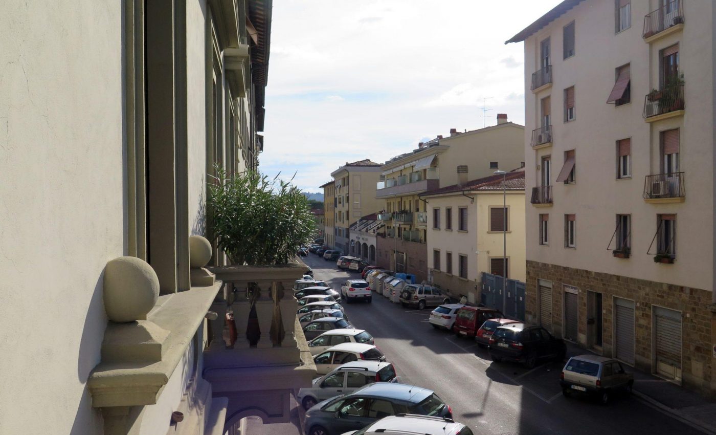מהמרפסת בפירנצה